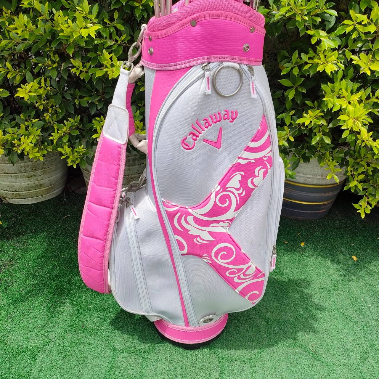 ** ไม้กอล์ฟสำหรับผู้หญิง ** FULL SET DUNLOP DDH DISTANCE พร้อมถุงกอล์ฟ Callaway SOLAIRE ถุงเกรดพรีเมี่ยม สีขาวชมพูสวยมาก