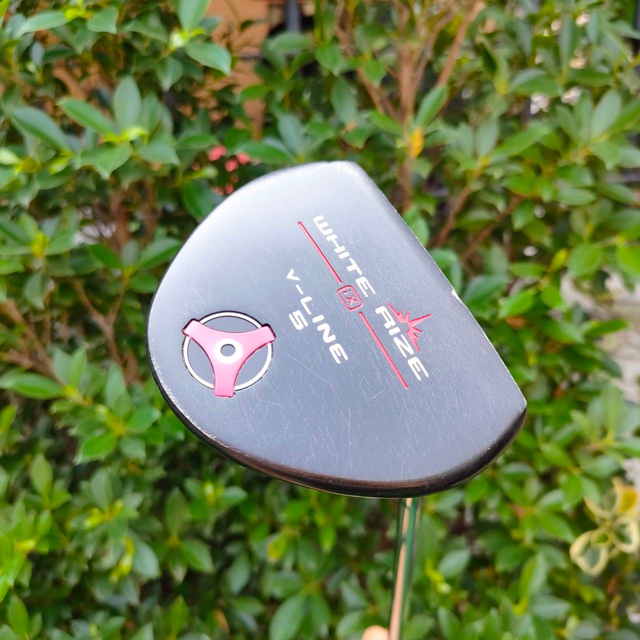 PUTTER ODYSSEY WHITE RIZE V-LINE 5 JP MODEL สวยๆ ความยาว 35 นิ้ว ครับ พัตเตอร์สุดยอดคุณคุณภาพ