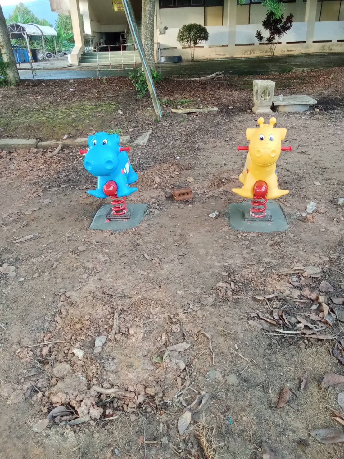 สปริงโยกเยก โยกเยกสปริง คละแบบ ราคาต่อ1ตัว ม้าโยกฐานเหล็ก คละแบบ พร้อมส่ง ตัวละ5490 บาท