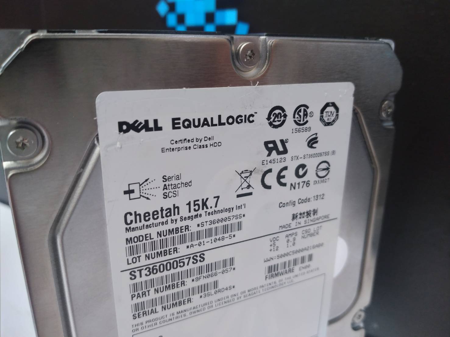 Dell 0VX8J ST3600057SS 600GB 15K 3.5 inch SAS 6 Gbps 00VX8J ENT HDD Hard Drive