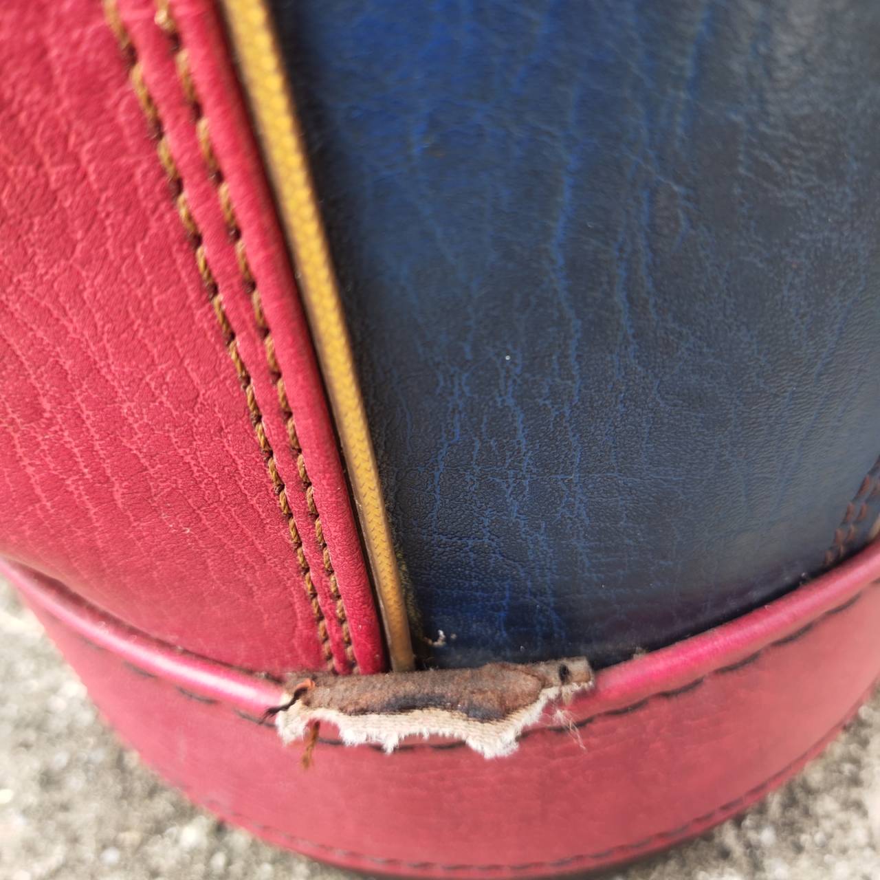 ถุงกอล์ฟ Miller Pro Only รุ่นวินเทจ หนังแท้ แบรนด์ดังมาก หายาก