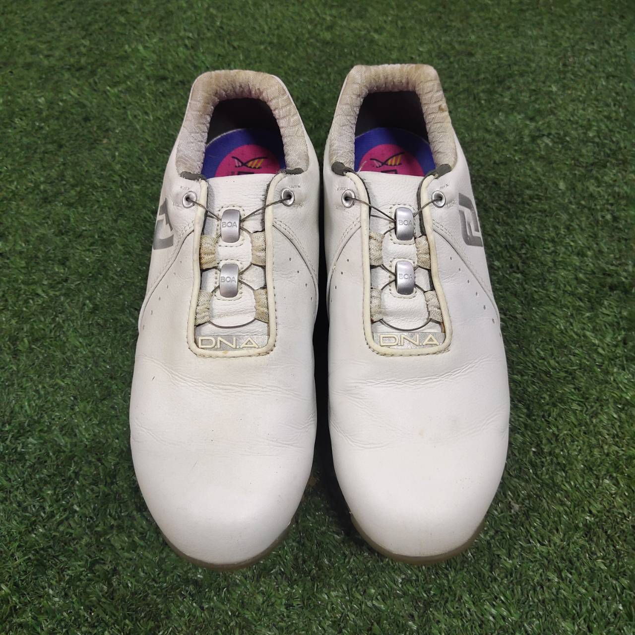 รองเท้ากอล์ฟผู้หญิง FOOTJOY DNA มือสอง สภาพดี พร้อมกล่องเดิมค่ะ