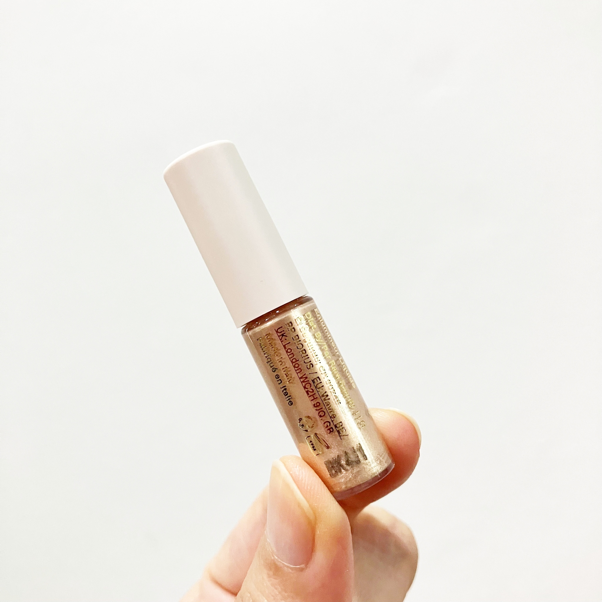 Rare Beauty Positive Light Liquid Luminizer 1.3ml สี Exhilarate ลิควิดไฮไลเตอร์