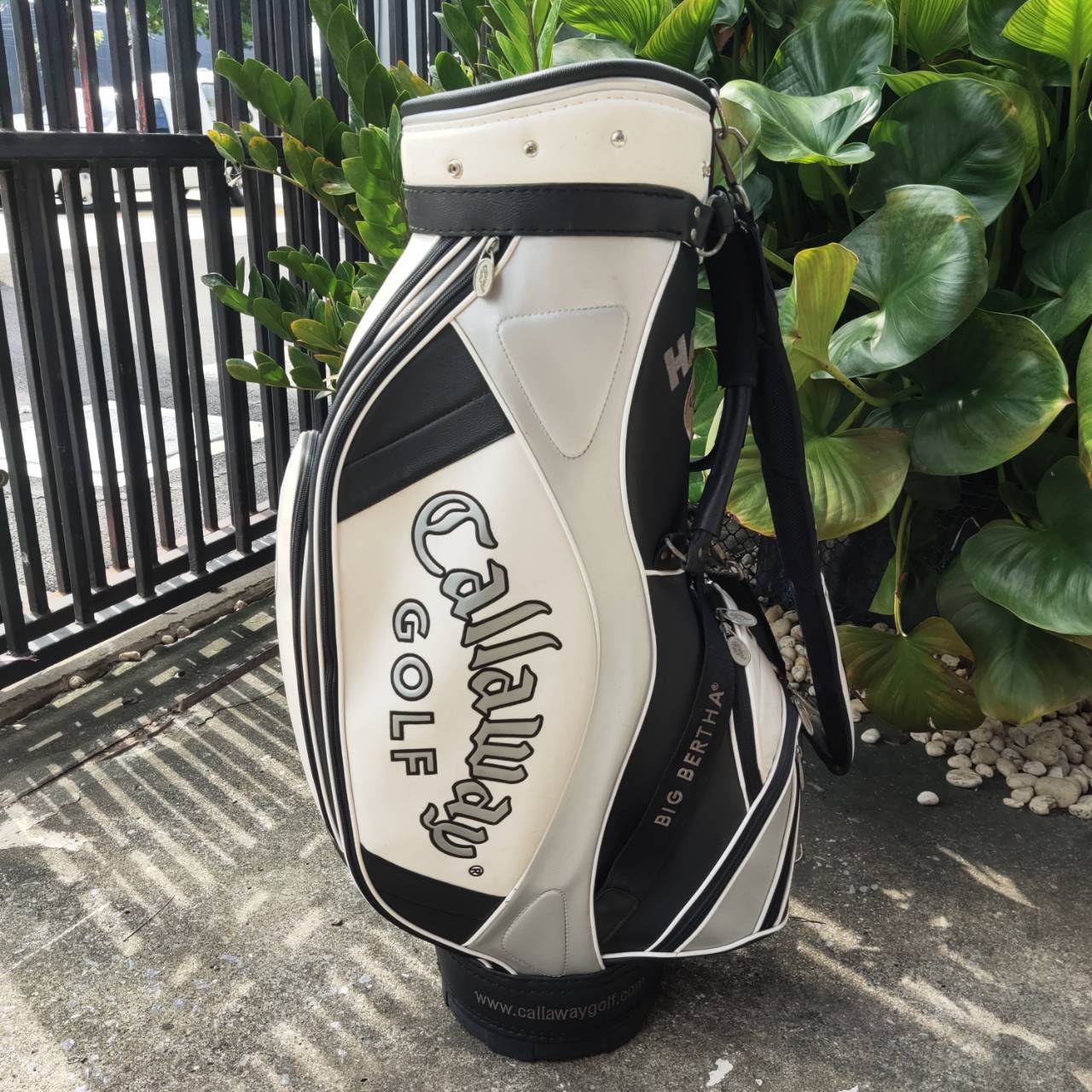 ถุงกอล์ฟ Callaway HAWK EYE VFT มือสอง ของแท้ ถุง TOUR ใบใหญ่มาก สภาพสวยเดิมๆ