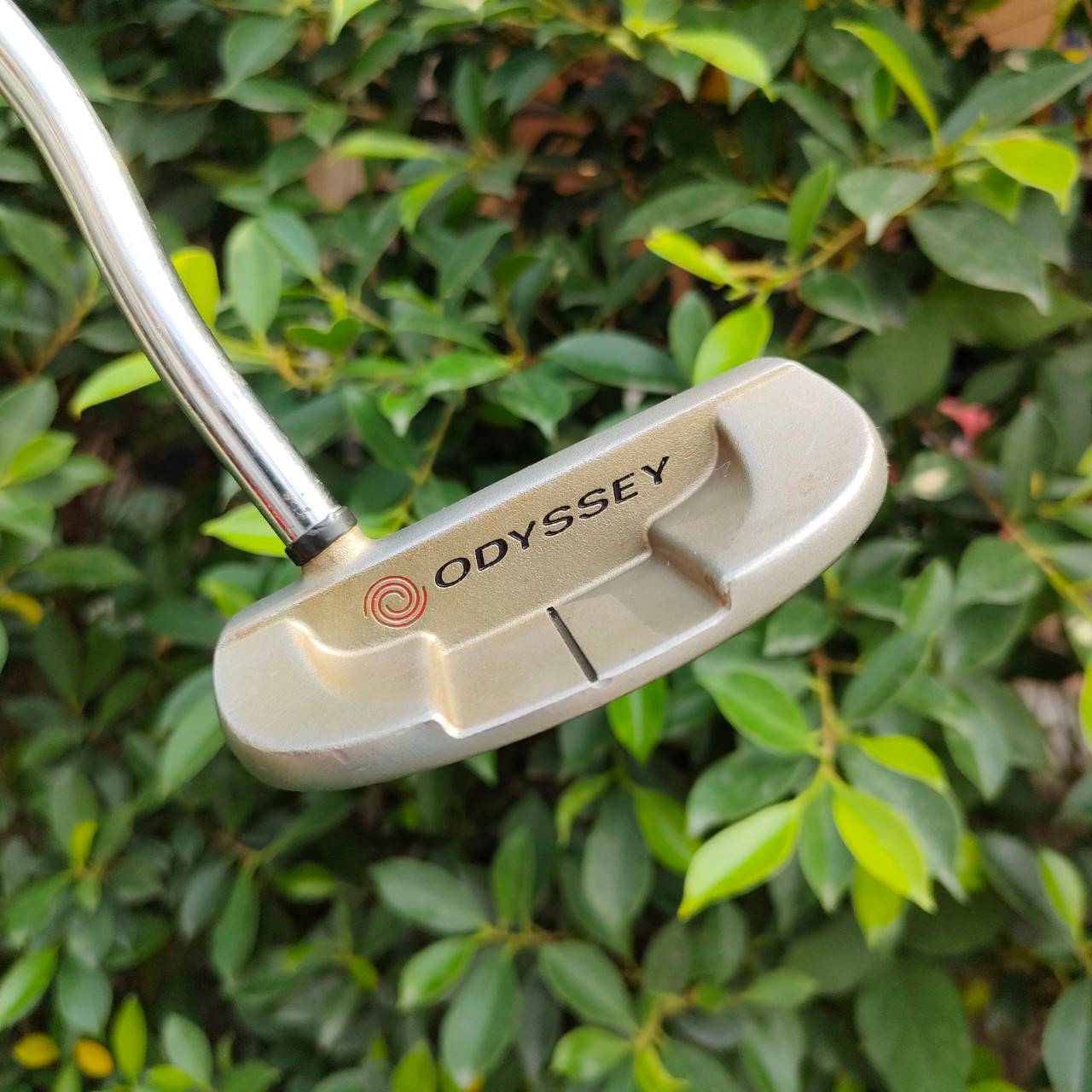 PUTTER ODYSSEY WHITE HOT #5 ความยาว 33 นิ้ว ก้าน WHITE HOT HIGH M.O.I. หน้านุ่ม มีเส้นเล็ง พัตต์ง่าย คุณภาพดีสุดๆ ราคาสุดคุ้ม