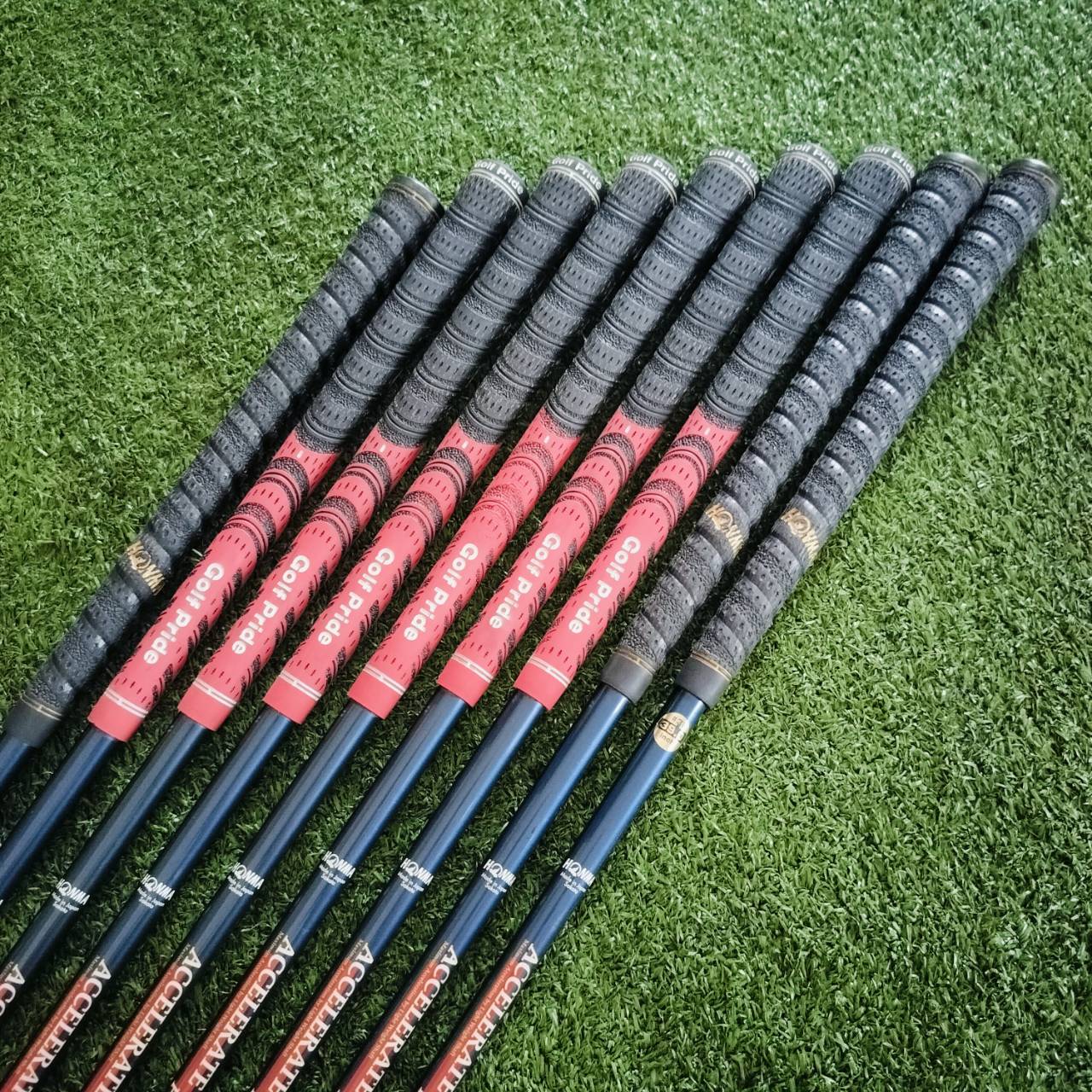 สุดยอดหน้าเด้งพรีเมี่ยมญี่ปุ่น HONMA TWIN MARKS AP-301 MRS ก้าน ACCELERATE FORCE FLEX R มีแผ่นหน้าเด้งสุดพรีเมี่ยมที่หน้าไม้ ไม้กอล์ฟพรีเมี่ยมมือสอง ของแท้ By NakaraLuxurious