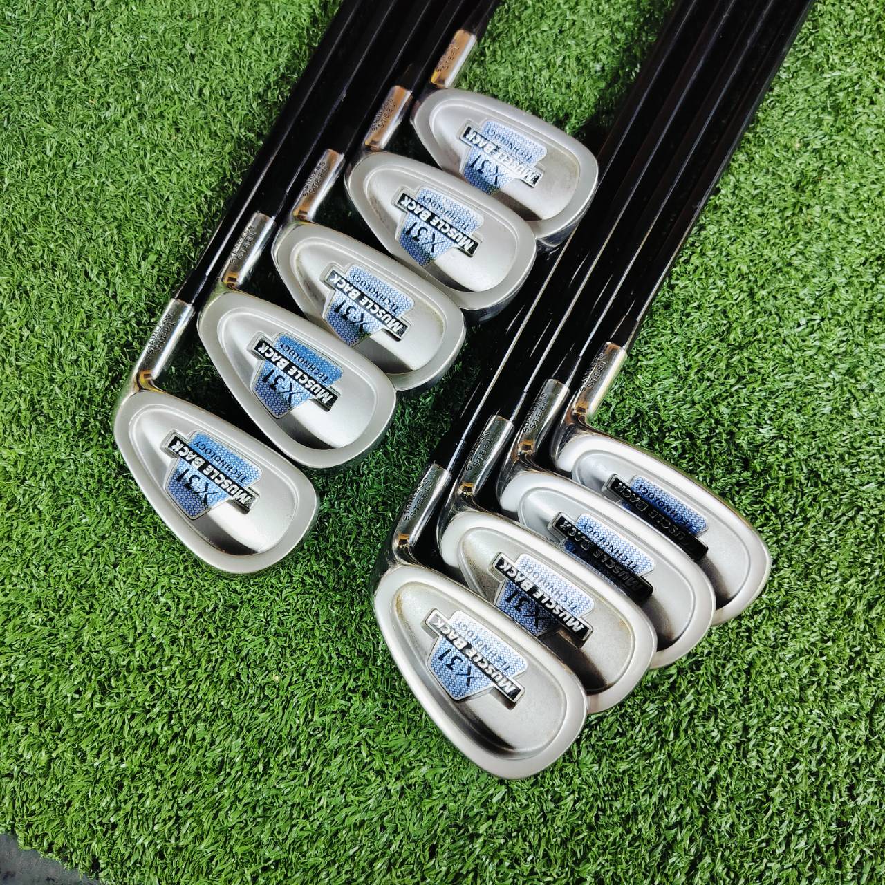 ชุดเหล็ก WILSON X-31 MUSCLE BACK TECNOLOGY ก้าน MEN'S FLEX ของผู้ชาย มีตั้งแต่เหล็ก 3 - 9 PW SW ครบๆ ใบ CAVITY ตีง่ายมาก ไม้กอล์ฟมือสอง ของแท้ By NakaraLuxurious