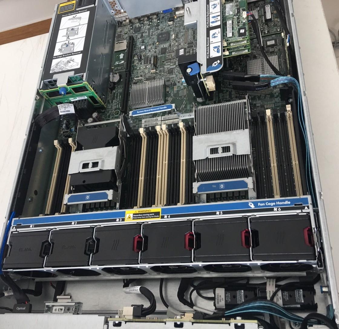HP Proliant DL380 G8