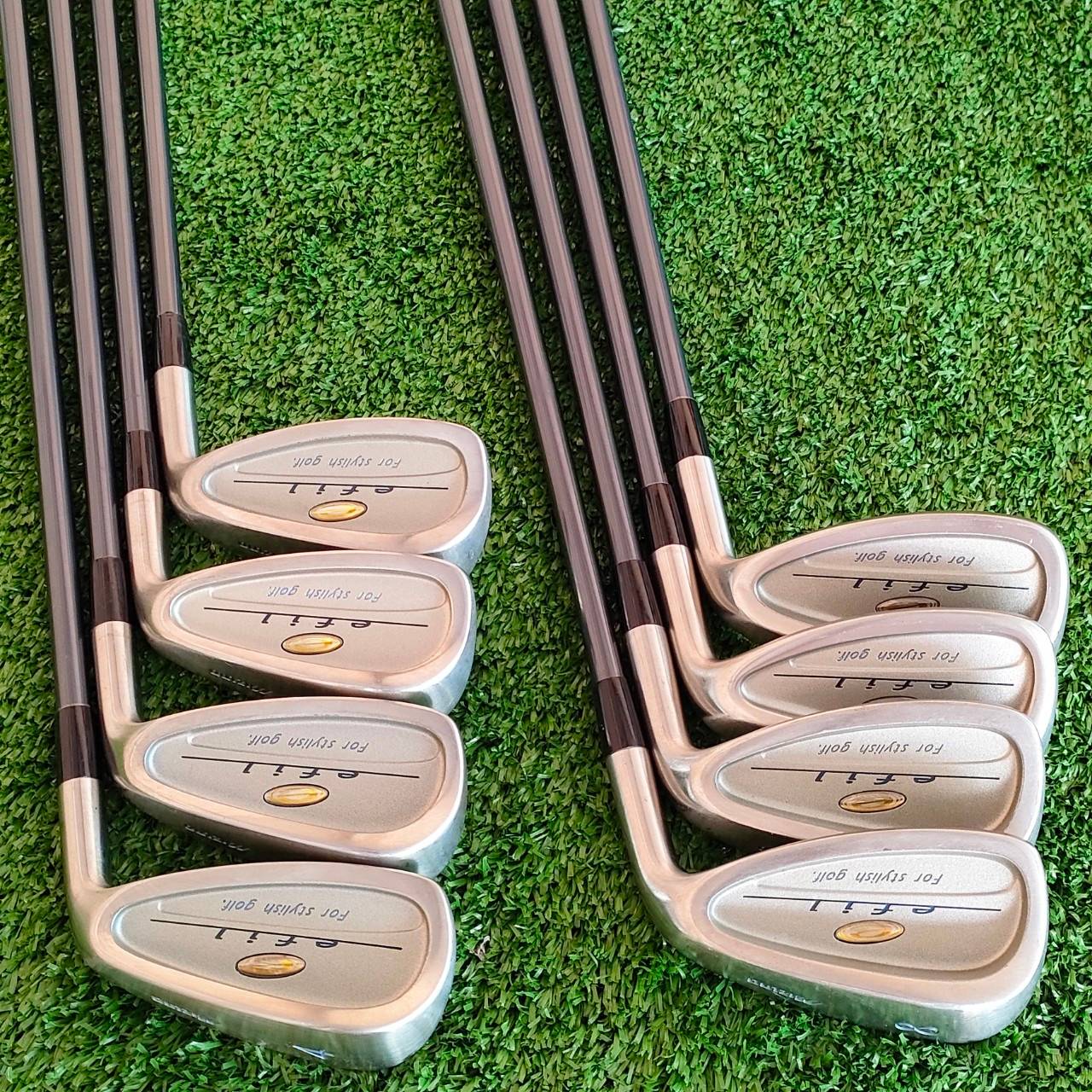 ** ไม้กอล์ฟสำหรับผู้หญิง ** ชุดเหล็ก MIZUNO EFIL LADY มีเหล็ก 4-9 เเละ PW SW ก้าน EFIL FLEX L