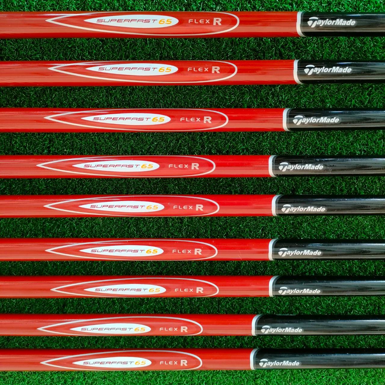 ชุดเหล็ก TAYLORMADE BURNER 2.0 มีเหล็ก 4 - 9 เเละ PW AW SW ชุดใหญ่ ได้เหล็กถึง 9 ชิ้นในชุดนี้ เป็นชุดเต็มสูบ