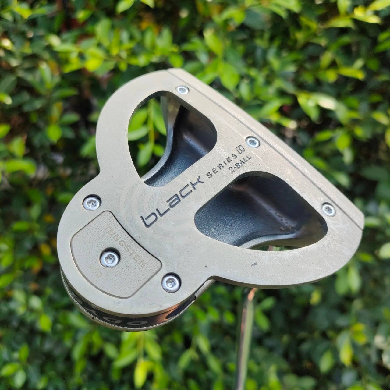 PUTTER ODYSSEY BLACK SERIES 2-BALL ความยาว 34 นิ้ว สุดยอดคุณภาพ ทั้งหน้าสัมผัส ทั้ง บล๊านซ์ การเล็ง ราคาสุดคุ้ม พลาดไม่ได้ครับ