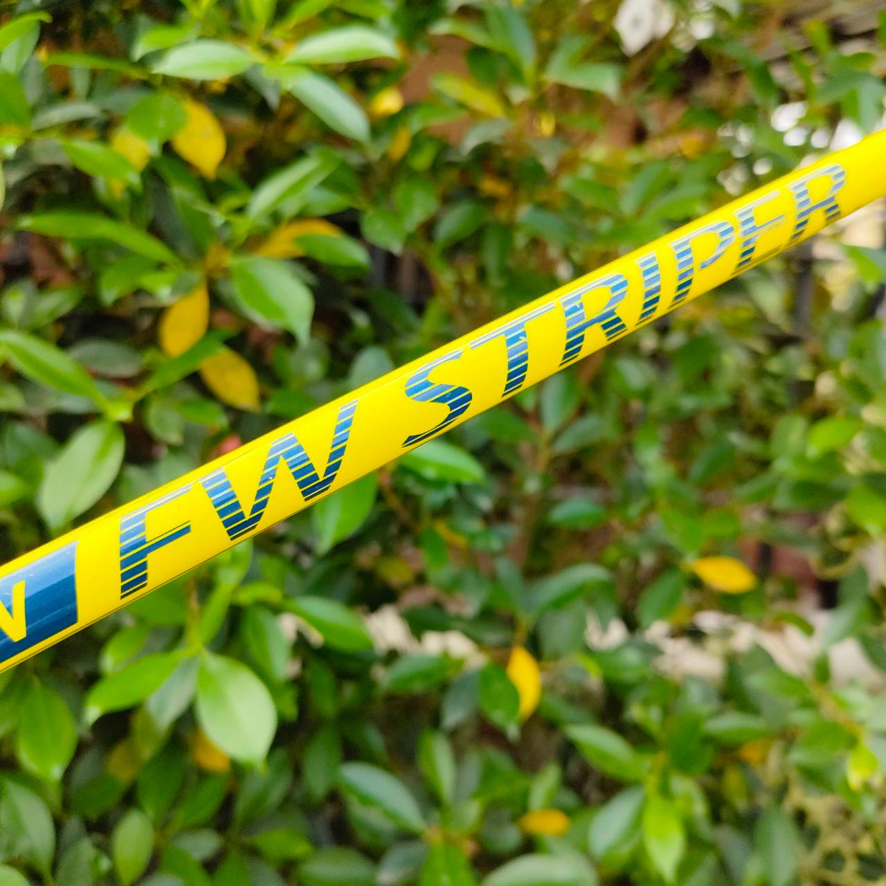 FW9 DUNLOP LOCO F.H.S ก้าน HARRISON FLEX R หัว เคฟล่า สีสวยมาก