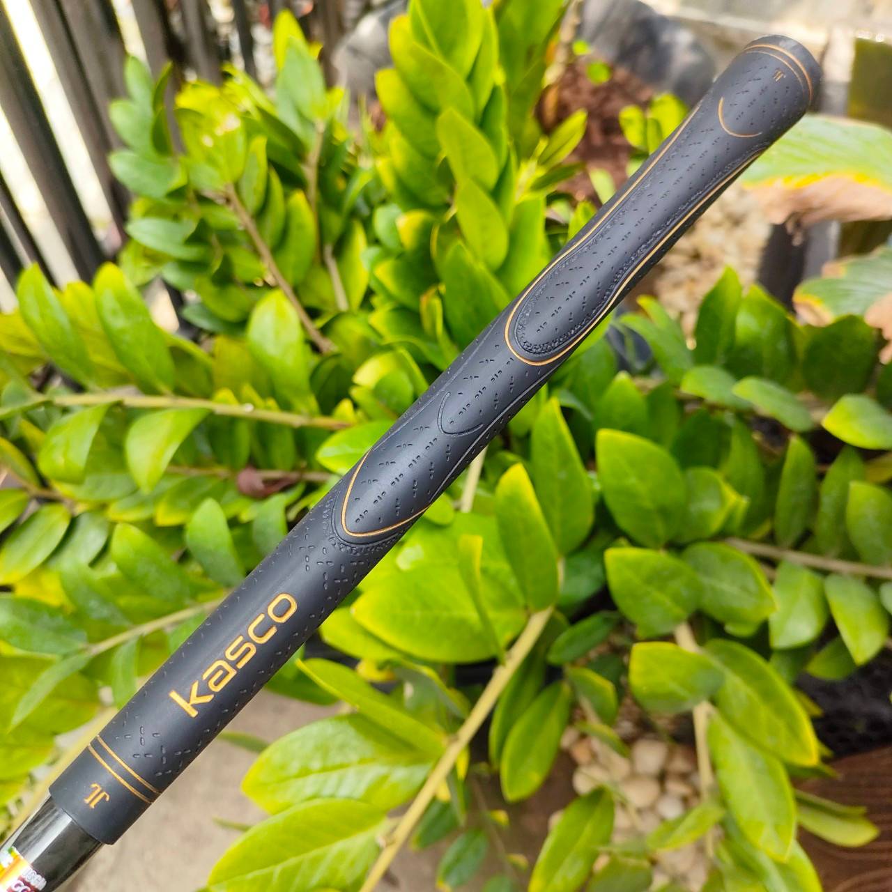 ** หัวไม้บุบ มีรูปให้ชมค่ะ ** DRIVER KASCO INDEEDEX องศา 10.5 ก้าน INDEED EX FLEX R หน้าเด้ง ก้านดีมาก พรีเมี่ยมญี่ปุ่น ไม้กอล์ฟมือสอง ของแท้ BY NakaraLuxurious