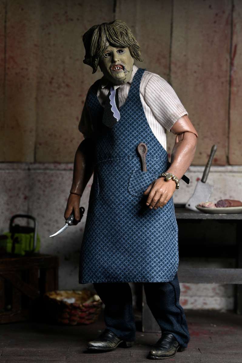 [สั่งจอง] NECA 8" Clothed Figure