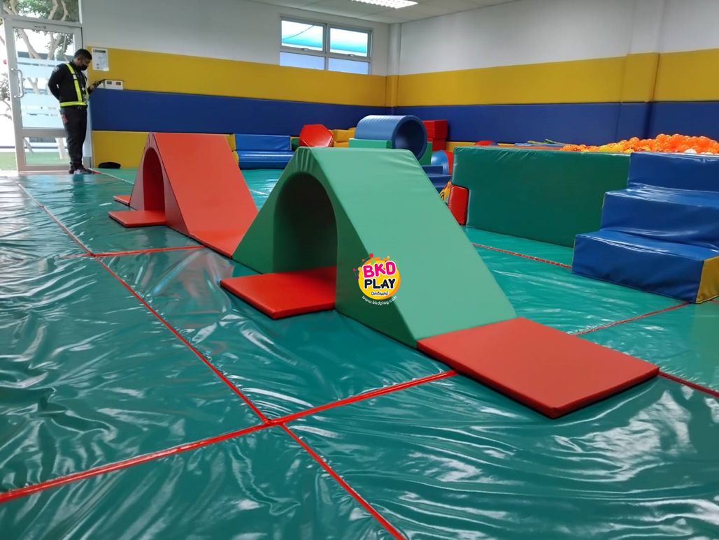 ภูเขา2ลูกอุโมงค์ปีนป่าย, ปีนป่ายเข้ามุม ปีนป่ายนุ่ม สไลเดอร์นุ่ม เบาะนุ่มนิ่ม, soft play, indoor playground ของเล่นเสริมพัฒนาการ เครื่องเล่นสนามในร่ม Kid Zone