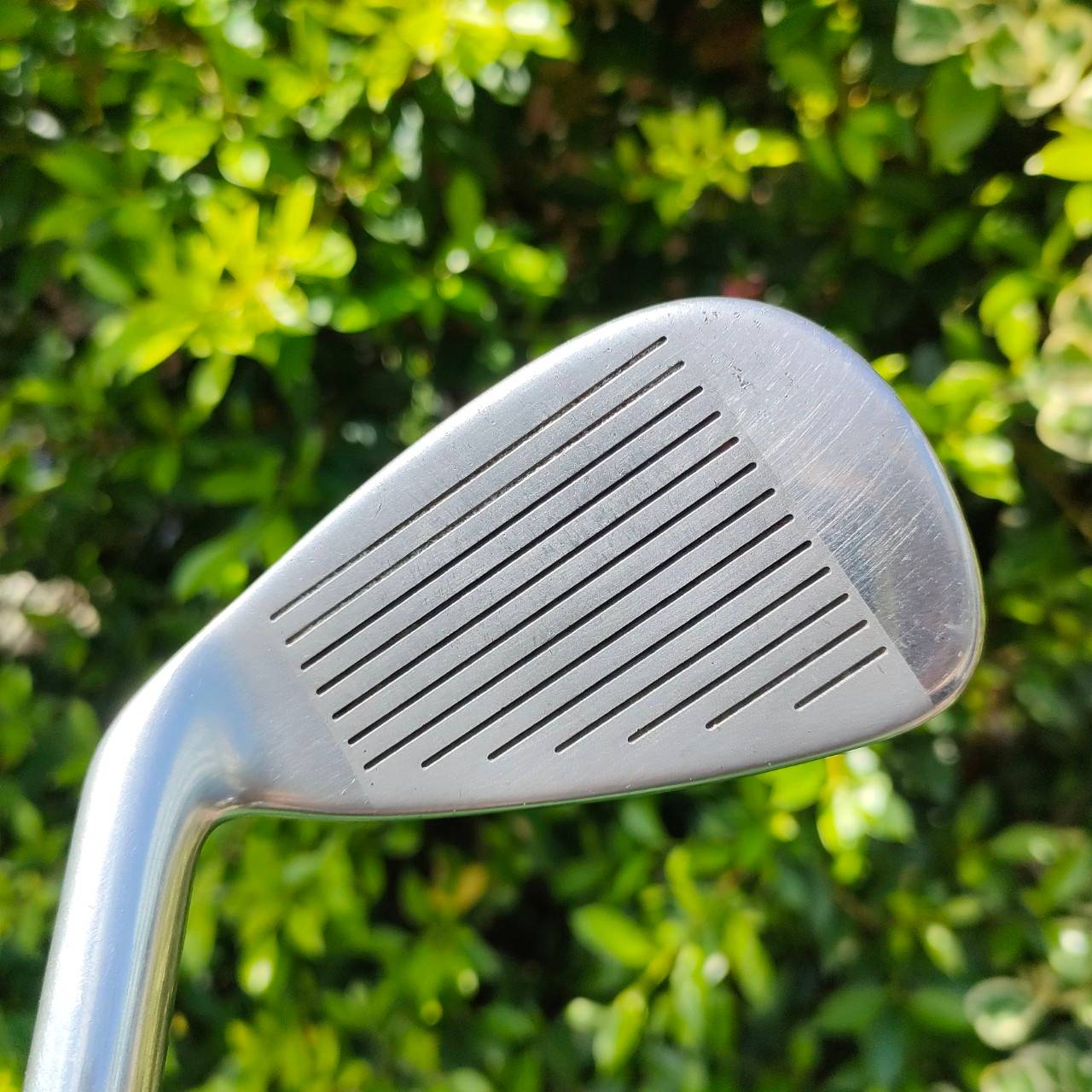 ชุดเหล็ก PROKENNEX SI-30 PLUS มีเหล็ก 5-9 เเละ PW SW เหล็ก CAVITY ใหญ่ตีง่ายมากๆ และ WEDGE ก็เป็นแบบ เบลด ไม่ต้องไปซื้อ WEDGE เพิ่มแล้วครับ