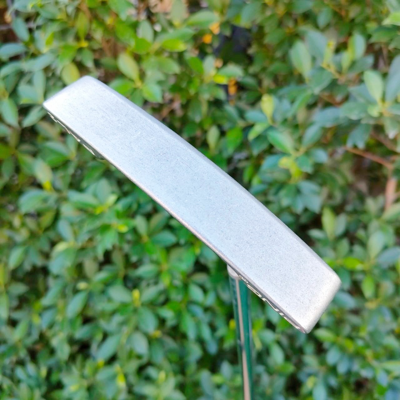 PUTTER PING PAL2 ความยาว 35 นิ้ว ก้าน PING เดิมๆ SOLE ยาวนิดหน่อย ทำให้พัตต์ง่าย บล๊านซ์มากครับ