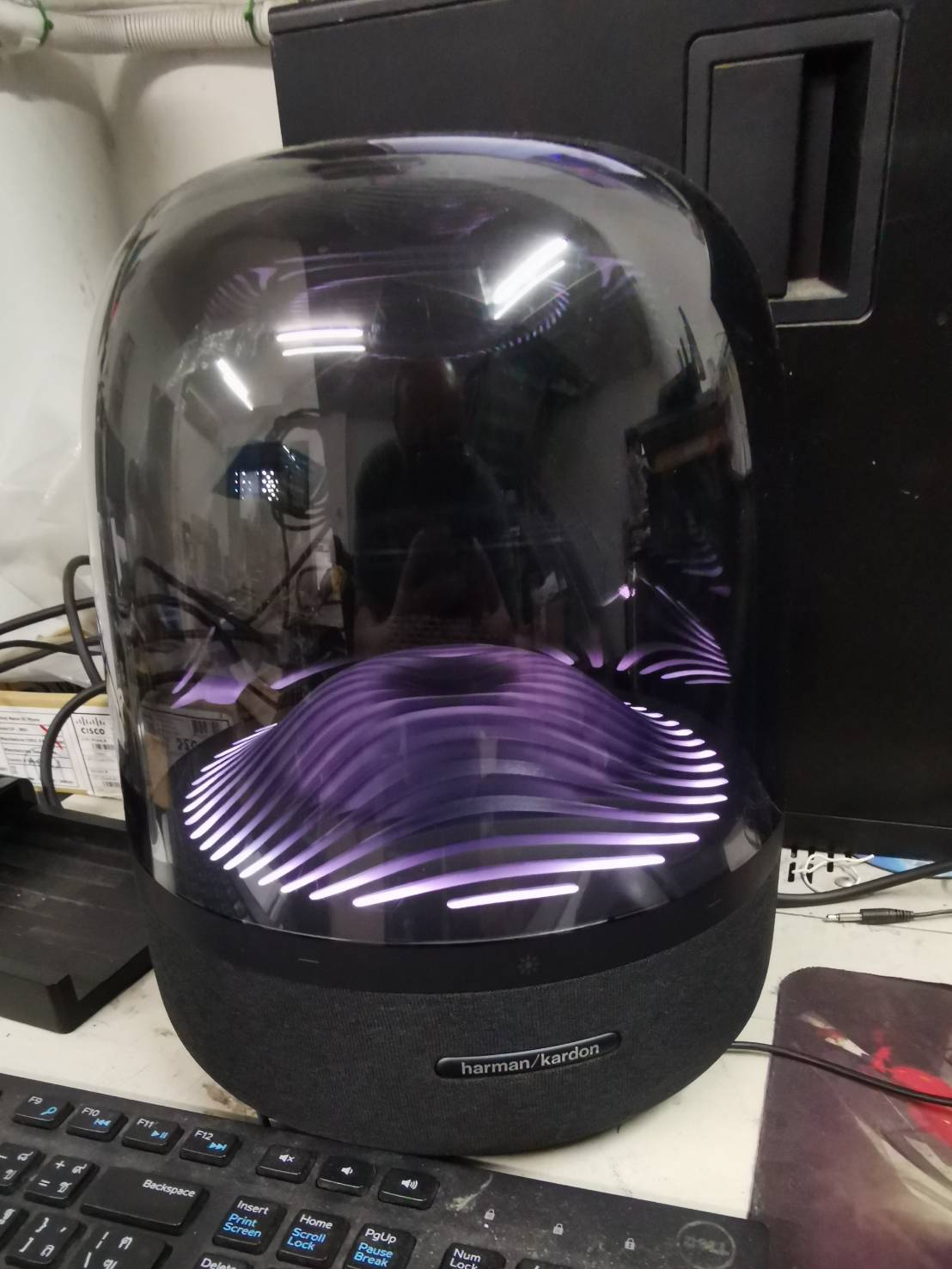 ลำโพง ออกแบบใหม่ สวยงามยิ่งขึ้น Harman/Kardon Aura Studio 3 - สี: ดำ