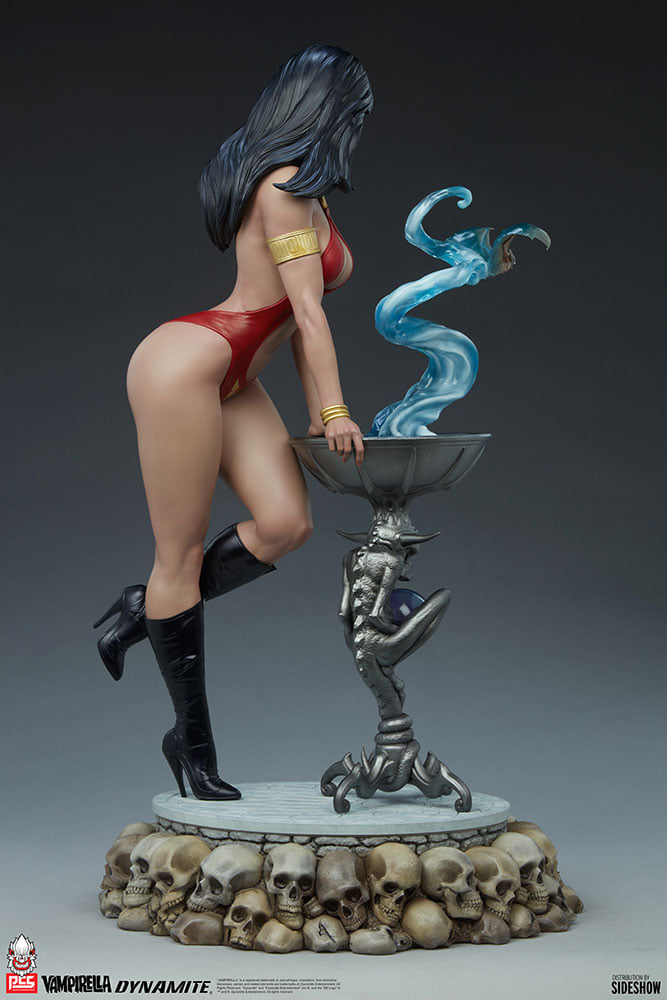 [สั่งจอง]Sideshow x PCS 909028 1/3 : Vampirella