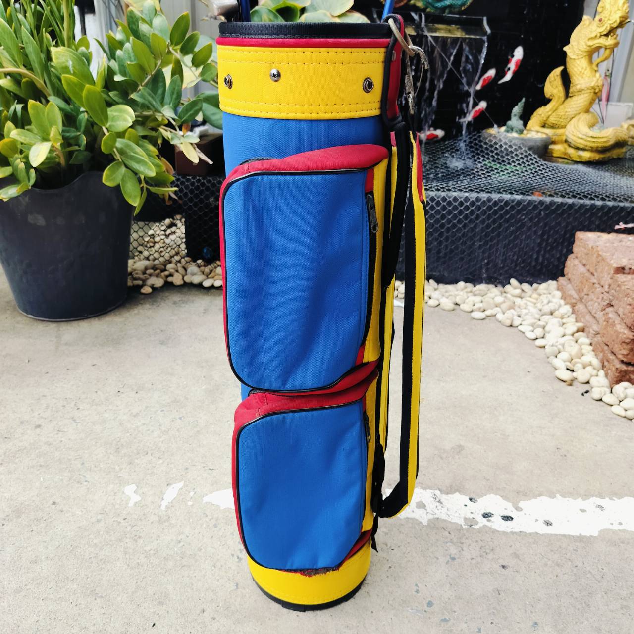 ชุดกอล์ฟเด็ก TIGER JUNIOR สภาพสวยเดิม ถุงกอล์ฟเดิมๆตรงรุ่น ชุดนี้เหล็ก 7 ยาว 32 นิ้ว ค่ะ ไม้กอล์ฟพรีเมี่ยมมือสอง ของแท้ By NakaraLuxurious