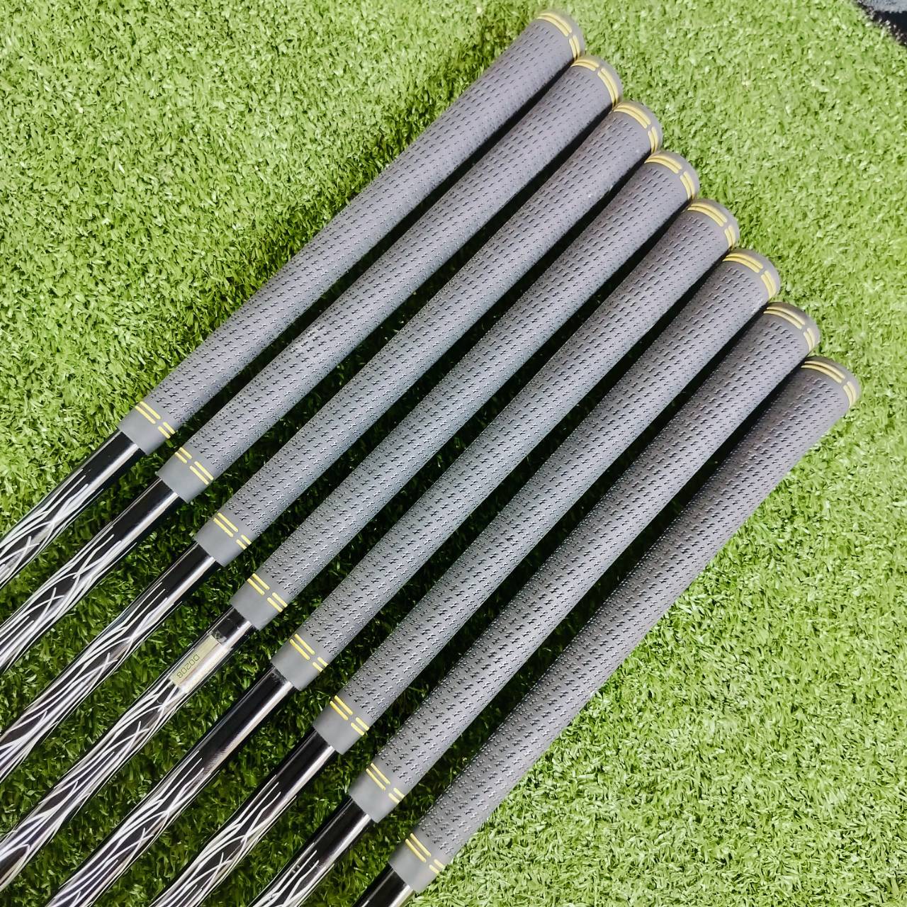 ชุดเหล็ก Nike JAPAN MachSpeed FORGED INITIAL IMPRESSIONS ก้าน BASSARA ทั้งชุด FLEX R สัมผัสความนุ่มของ FORGED CAVITY S20C ที่ทาง NIKE ผลิตมาขายในญี่ปุ่นเท่านั้น!!! ไม้กอล์ฟพรีเมี่ยมมือสอง ของแท้ By NakaraLuxurious