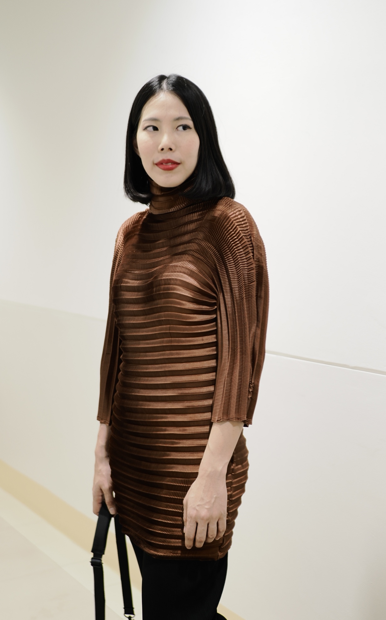 ปรับราคาลง40%!! 2MUAY GA6004-1 เสื้อพลีทคุณภาพ FOLD OVER NECK PLEATED TOP 3 สี FREE SIZE