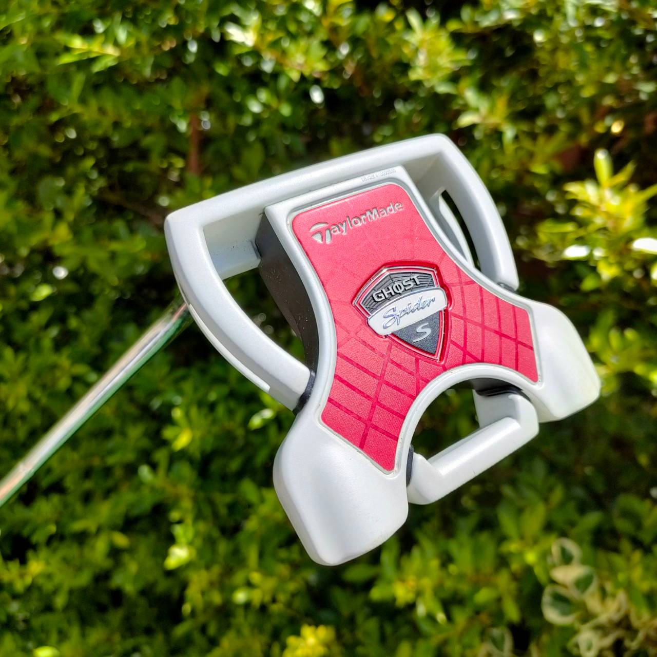 ** ไม้กอล์ฟสำหรับท่านที่ถนัดซ้าย ** PUTTER TAYLORMADE GHOST SPIDER S ความยาว 34 นิ้ว ใส่กริพ WINN สภาพสวยนางฟ้า มือซ้ายหายาก หน้า PURE ROLL ลูกหมุนเลยเวลาพัตต์ เกาะไลน์จัด เล็งง่าย ปรับหมุดน้ำหนักได้ ไม้กอล์ฟมือสอง ของแท้ BY NakaraLuxurious