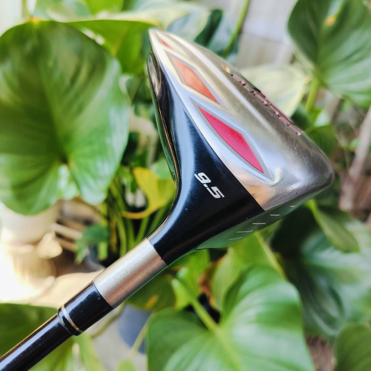 Driver Taylormade BURNER องศา 9.5 ก้าน RE*AX SUPER FAST FLEX S หัวรุ่นนี้พิเศษกว่ารุ่นอื่น กระดองเบามาก ไม้กอล์ฟพรีเมี่ยมมือสอง ของแท้ By NakaraLuxurious