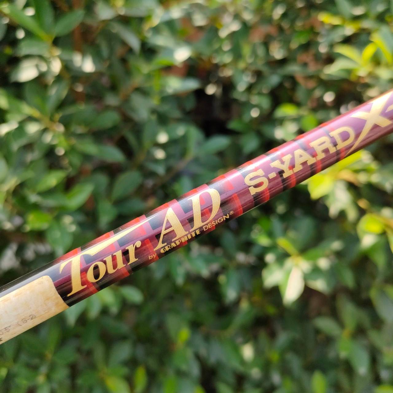 DRIVER S-YARD XT HI-COR องศา 10.5 ก้าน TOUR AD FLEX S2 SUPER PREMUIM JAPAN เป็นหัวระดับ HI-END หน้าเด้งแบบสุดขีด และหายากในไทย ราคาของใหม่ 5 หมื่นบาท สภาพสวยนางฟ้า