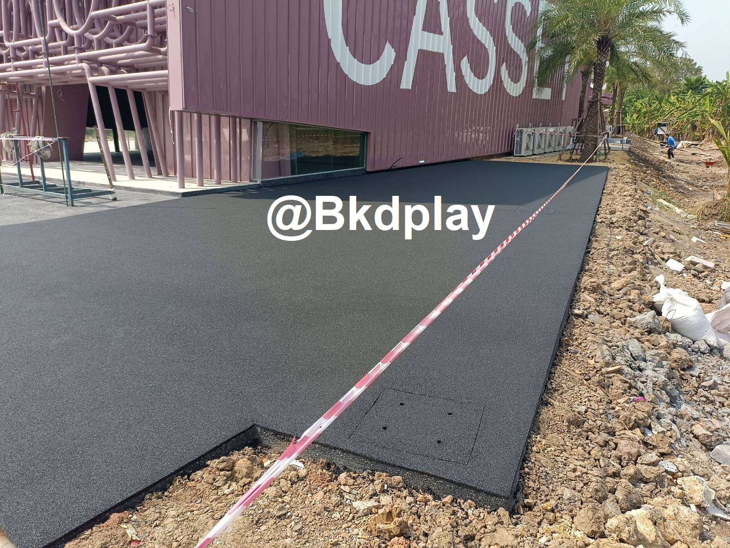 พื้นยาง epdm แบบเม็ดยางเทลวดลาย ทำความหนา10-35มม. ได้ พื้นยางสังเคราะห์ กันกระแทก สนามเด็กเล่นทั้งในร่ม และกลางแจ้ง,สนามกีฬา พร้อมส่ง ราคาโรงงาน