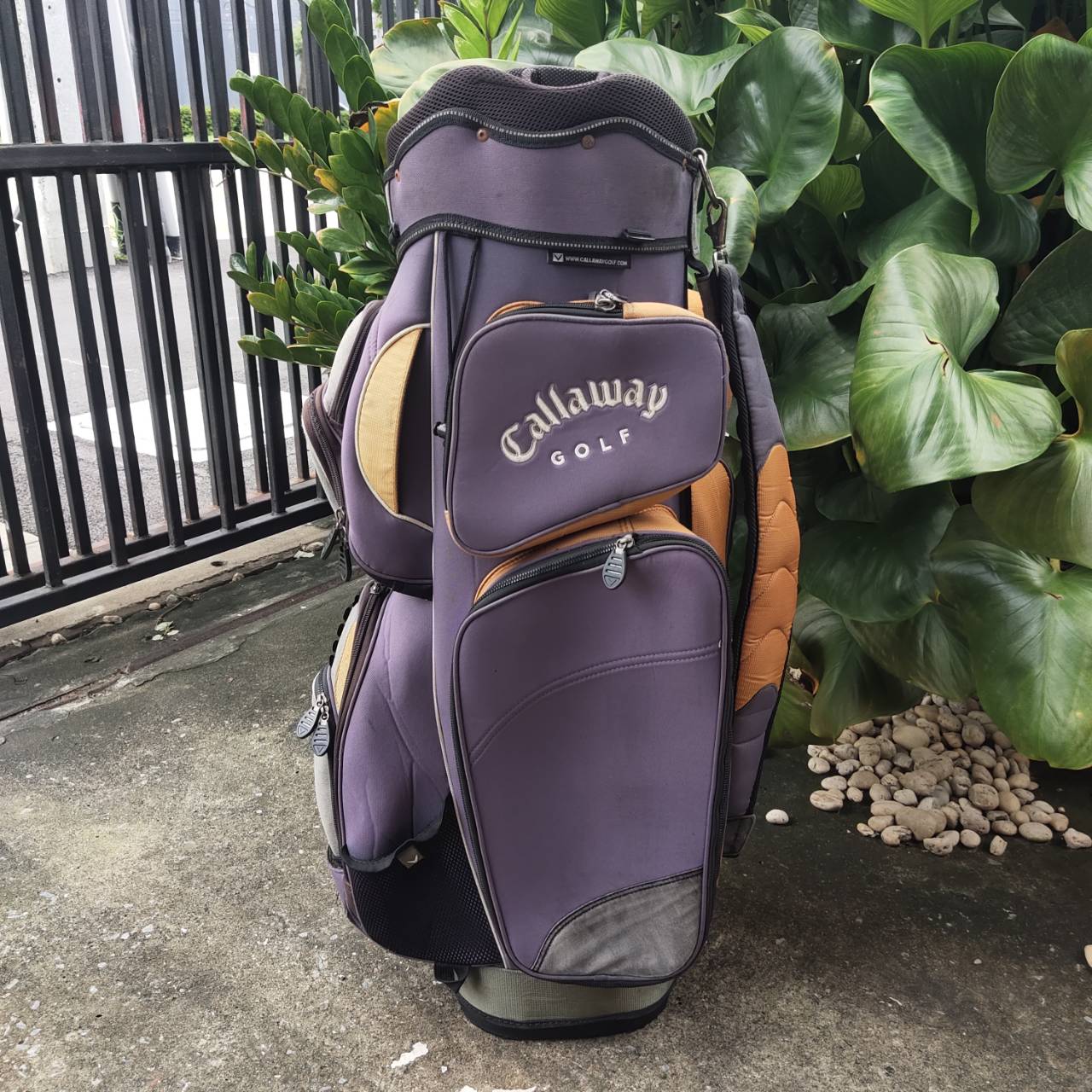 ** ไม่มี COVER ** ** หัวซิปหลุด ** ถุงกอล์ฟ Callaway แบบ 14 ช่อง
