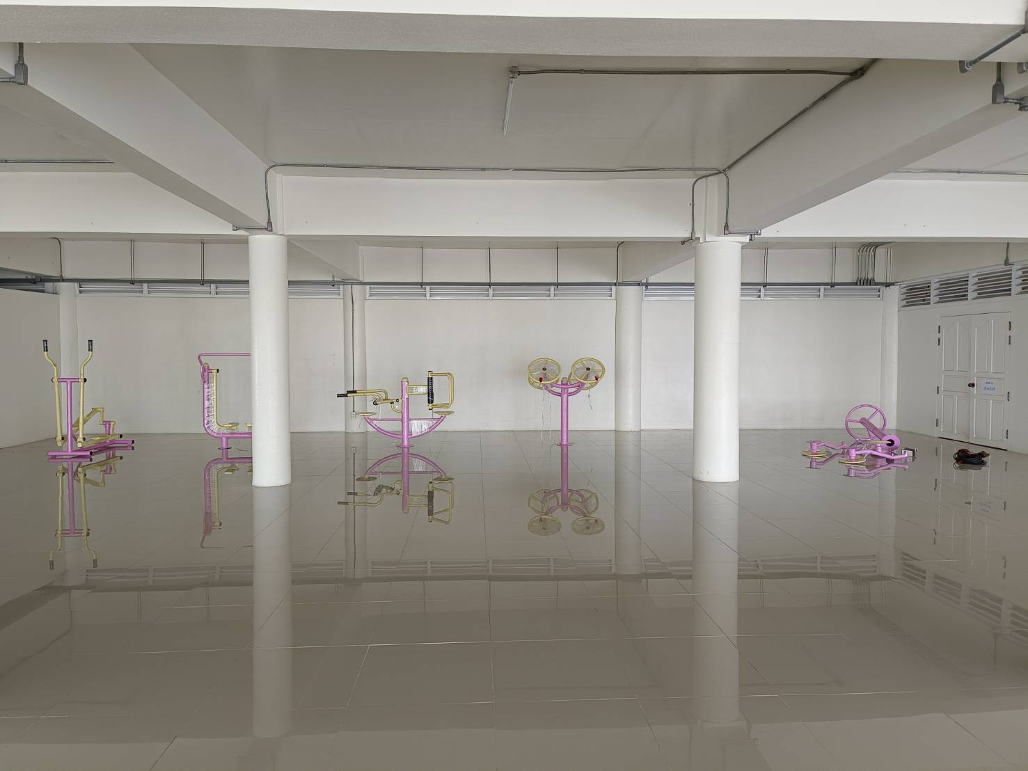 เครื่องบิดเอว 3 สถานี ลานกีฬา อเนกประสงค์ สนามกีฬา เครื่องออกกำลังกายกลางแจ้ง ผลิตในไทย สั่งทำตามสีที่ต้องการได้