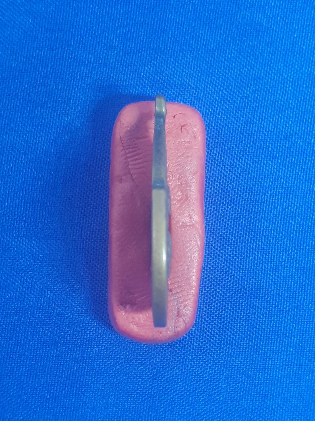 เหรียญ หลวงพ่อ แดง หลวงพ่อ สุวรรณ หลวงพ่อ เมศวร์ วัด ภูตบรรพต อ.สิงหนคร สงขลา 200.-