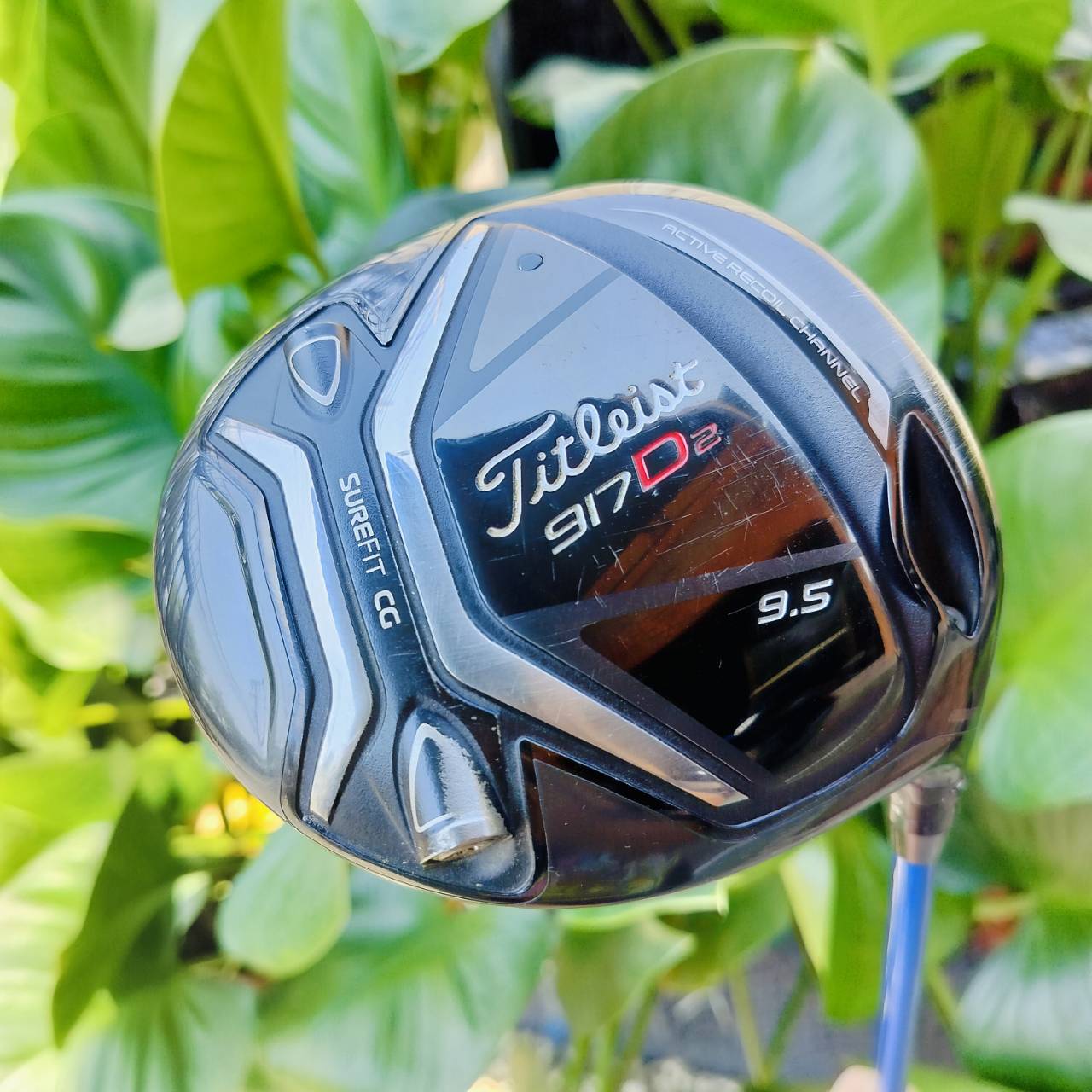 ลดพิเศษ!!! DRIVER TITLELIST 917 D2 องศา 9.5 ก้าน TOUR AD BB5S กริพ IOMIC . ตีไกล และชดเชยความผิดพลาดสูง รูปทรงลูกแพร์ขนาดใหญ่ ขนาด 460cc ให้การชดเชยความผิดพลาดที่สูง ไม้กอล์ฟพรีเมี่ยมมือสอง ของแท้ By NakaraLuxurious