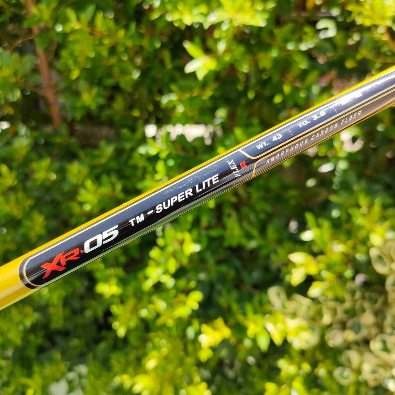 FW5 TAYLORMADE XR-05 ก้าน XR-05 TM-SUPER LITE FLEX R ตัวพรีเมี่ยมหัวทองก้านทอง , มี cover แถมให้ รุ่นนี้สำหรับคนชอบไม้แบบตีสบายๆ พรีเมี่ยมของ Taylormade ไม้กอล์ฟมือสอง ของแท้ BY NakaraLuxurious
