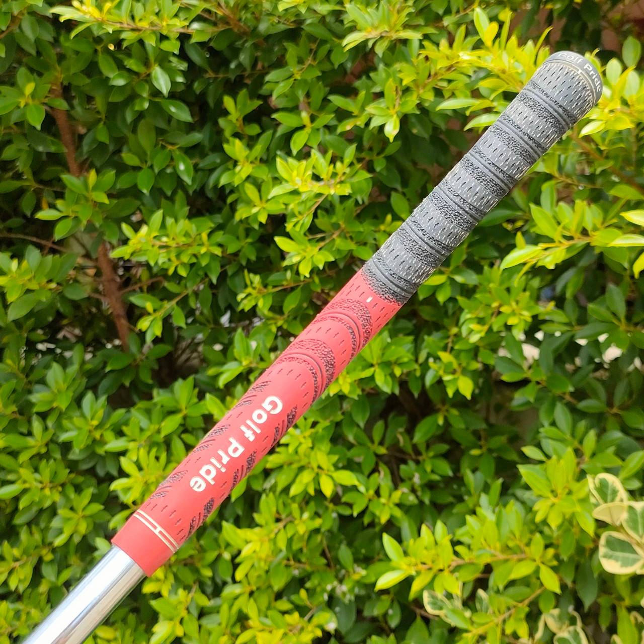 ชุดเหล็ก Taylormade Tour Preferred CB Forged มีเหล็ก 4-9 เเละ PW ชุดนี้เป็นเหล็ก FORGED แท้ๆ และมี CAVITY BACK ทำให้ตีง่ายมาก วัสดุพรีเมี่ยม ก้านเหล็ก Dynamic Gold S200 กริพ GOLF PRIDE เปลี่ยนใหม่ทั้งชุด!!! ไม้กอล์ฟมือสอง ของแท้ BY NakaraLuxurious