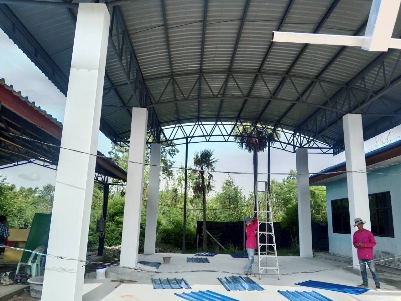 งานก่อสร้างอาคารกิจกรรมหน้าเสาธงศูนย์พัฒนาเด็กเล็ก
