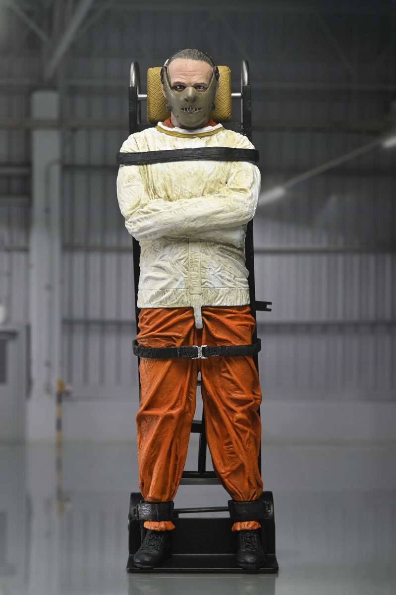 [สั่งจอง] Neca - Dr. Hannibal Lecter (Masked) 7" scale