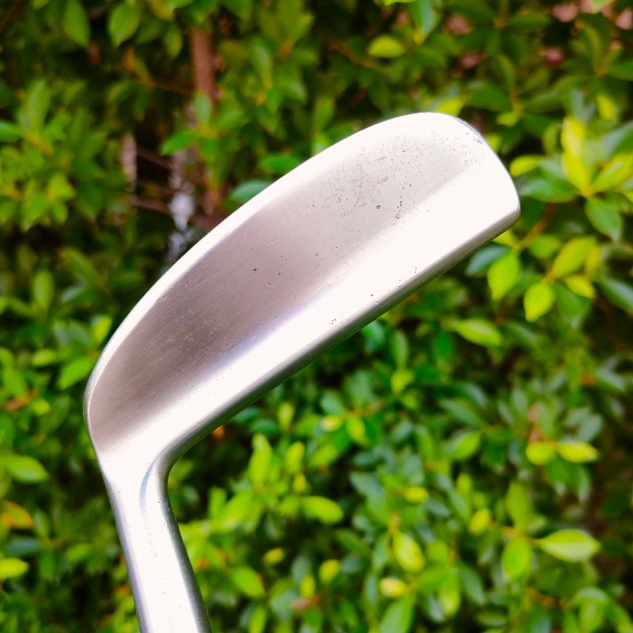 **ไม้กอล์ฟสำหรับท่านที่ถนัดซ้าย** CHIPPER GOLF PLANNER SB-21LH ความยาว 34 นิ้ว ก้าน GOLF PLANNER กริพเป็นแบบ PUTTER เล็งได้ง่ายมาก มือซ้ายหายากมาก!! ไม้กอล์ฟมือสอง ของแท้ BY NakaraLuxurious