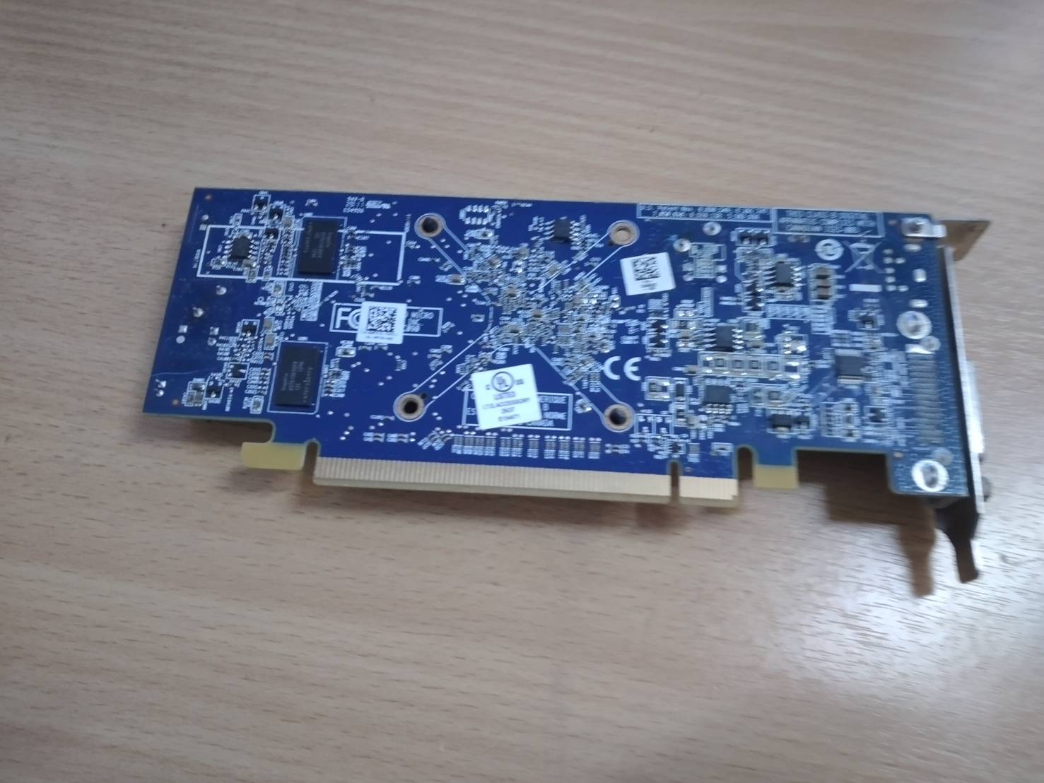 AMD Radeon HD6350 512MB PCIe x16 Video Graphics Card Dell HFKYC 7120236200G