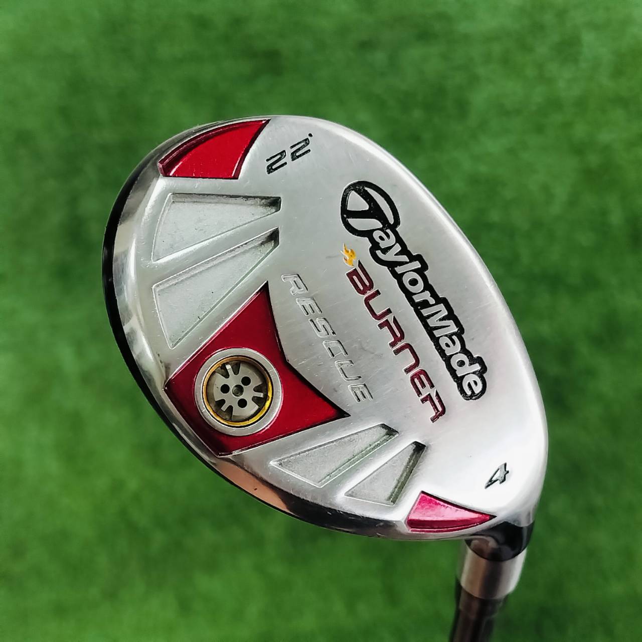 HYBRID4 TAYLORMADE BURNER RESCUE องศา 22 ก้าน RE*AX SUPERFAST FLEX R รุ่นนี้กระดองเคฟล่า และวางจุด CG ไว้ที่ตำแหน่งดีมาก ไม้กอล์ฟพรีเมี่ยมมือสอง ของแท้ By NakaraLuxurious