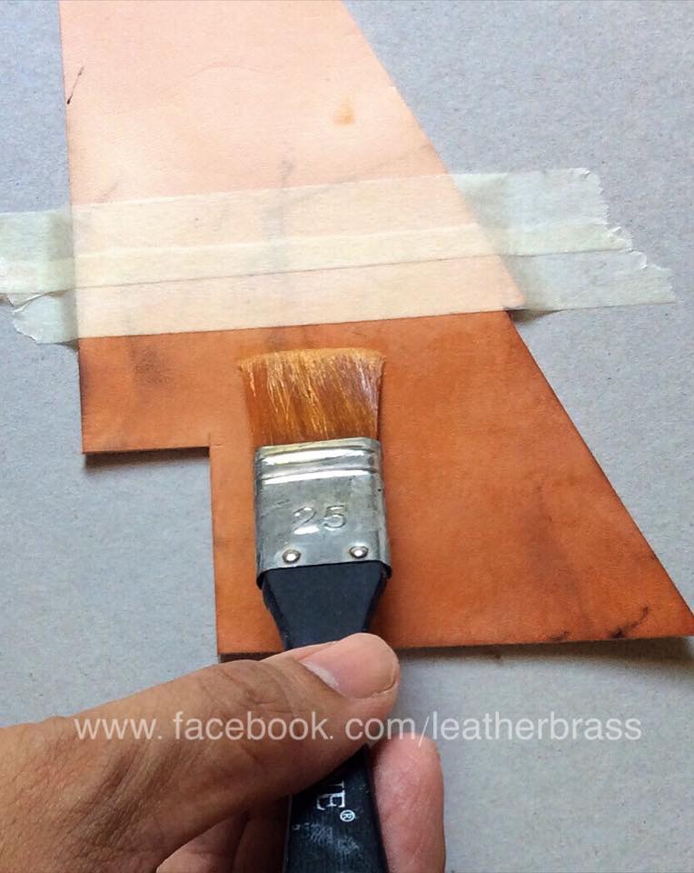 TT027 Neatsfoot Oil 500 ml น้ำยาบำรุงหนัง อุปกรณ์สำหรับงานหนัง leatherbrass**ราคาต่อขวด**