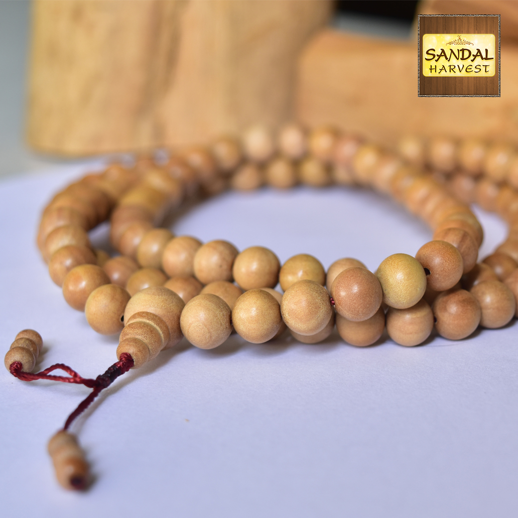 สร้อยคอ ไม้จันทน์หอมแท้ 100% จากอินเดีย (108 เม็ด) งานทำมือ ละเอียด ปราณีต ทุกเม็ด ไม่มีน้ำหอม ไม่ทำสี