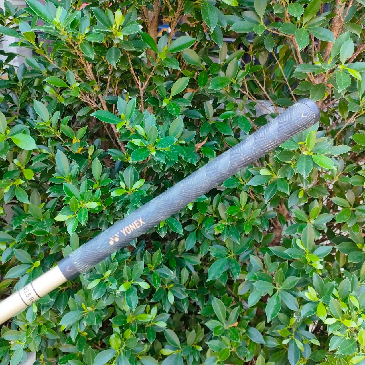 ชุดเหล็ก YONEX TITAN PRO II มีเหล็ก 4-9 PW SW ก้าน YONEX MRB650 FLEX R สุดยอดวัสดุเสริมไทเทเนี่ยม ทำให้ตีไกล ผลิตจากญี่ปุ่น 100% ไม้ YONEX ที่ญี่ปุ่น นิยมมากครับ