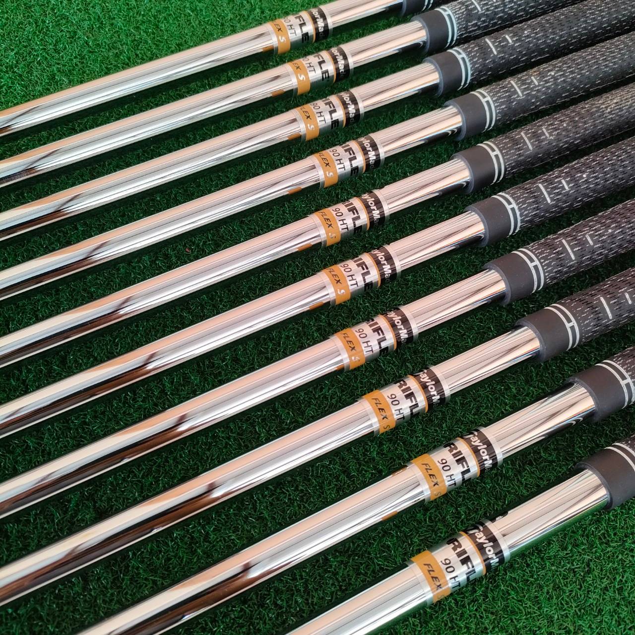 ชุดเหล็ก TAYLORMADE RAC เหล็กตีไกลมากๆ คุณภาพสูงสุดๆ ด้วยจุดถ่วงพิเศษ ตีง่ายมากๆ