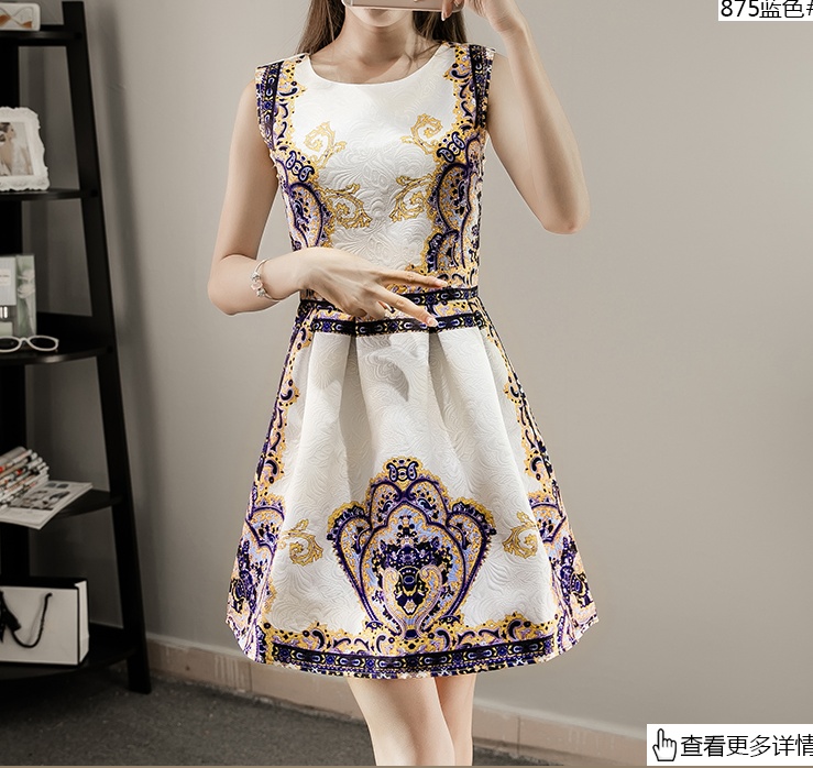 เดรสแขนกุด เอวจับจีบ ทรงพริ้นส์เซสสไตล์ยุโรป สีขาวเหลือง(ตามแบบ)ไซส์M