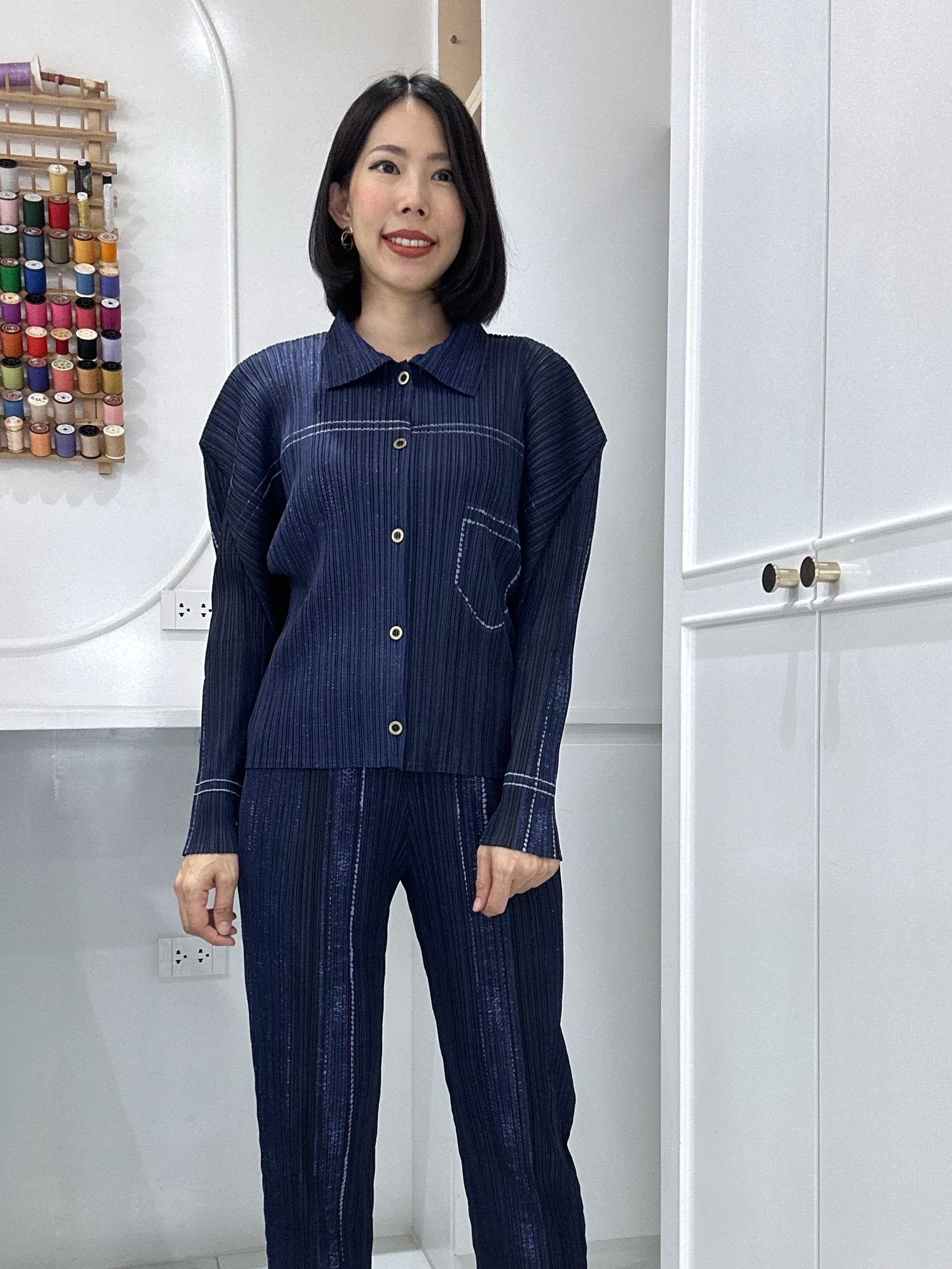 ปรับราคาลง20%!! 2MUAY รุ่น GJO3068-9 เสื้อพลีทคุณภาพ SHIRT DENIM PRINT PLEATED TOP 4 สี FREE SIZE