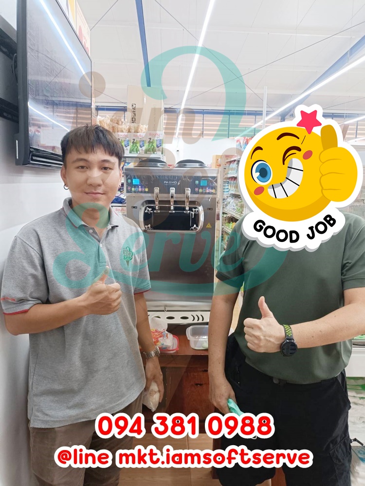 เครื่องทำไอศกรีมซอฟท์เสิร์ฟ Softserve รุ่น ISC-230 เครื่อง 3 หัวจ่ายประสิทธิภาพสูง แยกการทำงานสองฝั่ง