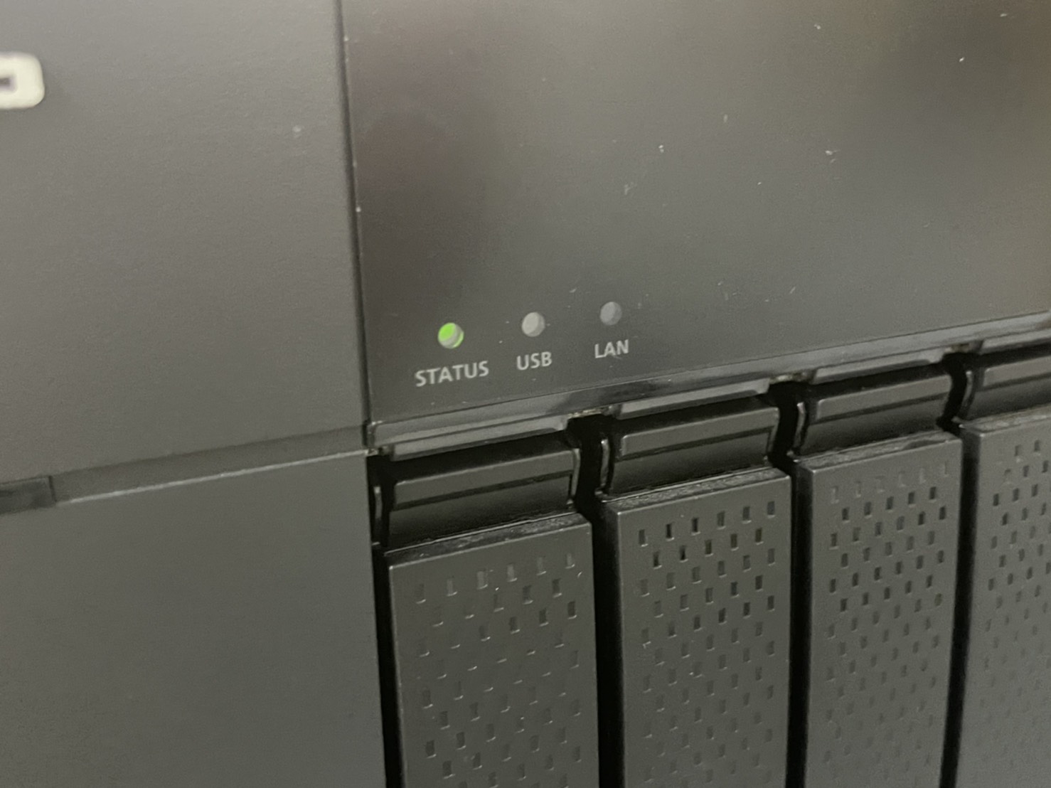 Qnap TS-651