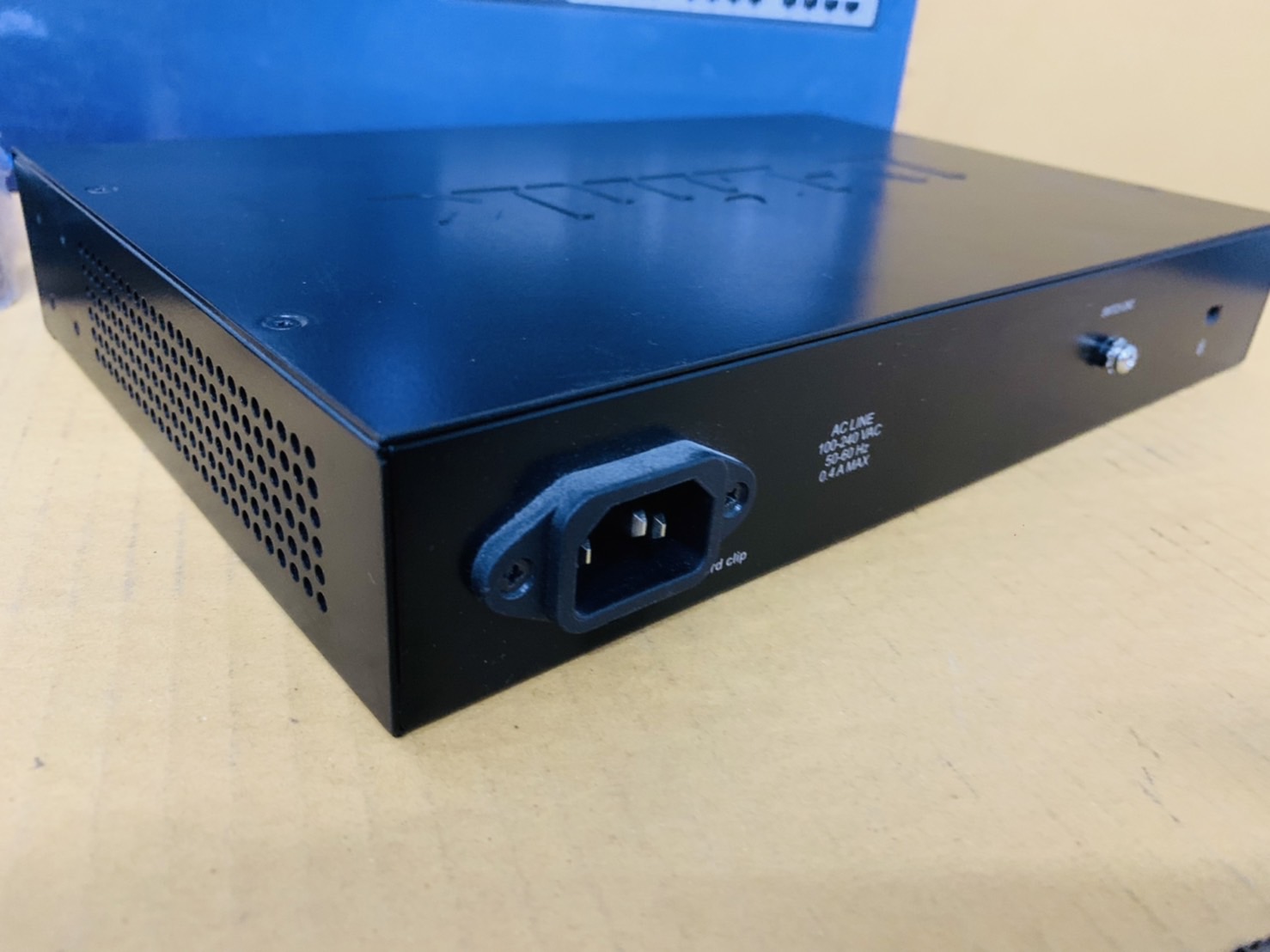 สวิต ฮับ Gigabit Switching Hub D-LINK (DGS-1024D) 24 Port